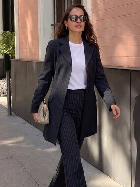 Brenda Beddome Longline Pinstripe Blazer | Tailored Minimalist | Canada | Sz 10
